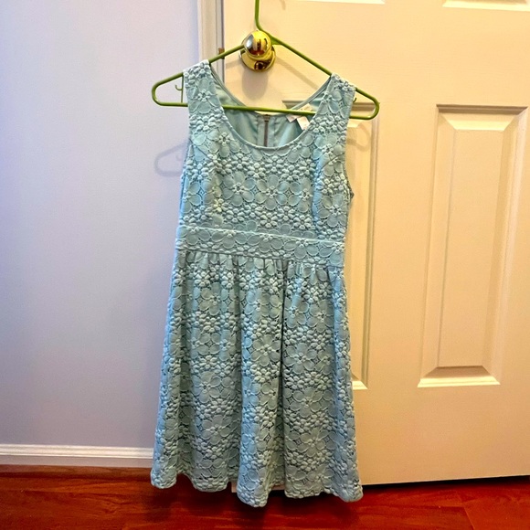 Lace sun dress - Picture 1 of 2